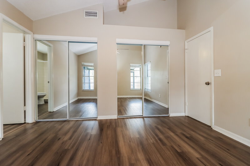 2,480/Mo, 12832 Dunhill Dr Tampa, FL 33624 Main Bedroom View 2