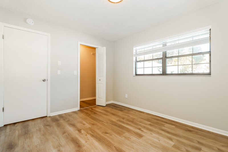 2,495/Mo, 113 Timber Cir Safety Harbor, FL 34695 Bedroom View