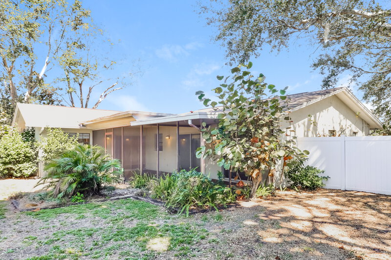 2,495/Mo, 113 Timber Cir Safety Harbor, FL 34695 Rear View