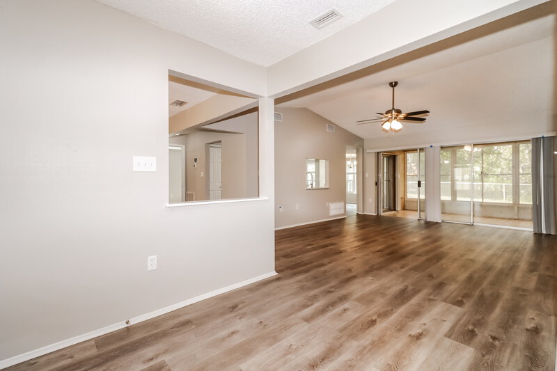 2,080/Mo, 7745 Riverdale Dr New Port Richey, FL 34653 Misc View 3