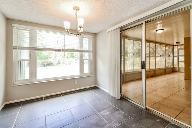 2,080/Mo, 7745 Riverdale Dr New Port Richey, FL 34653 Floorplan View 2