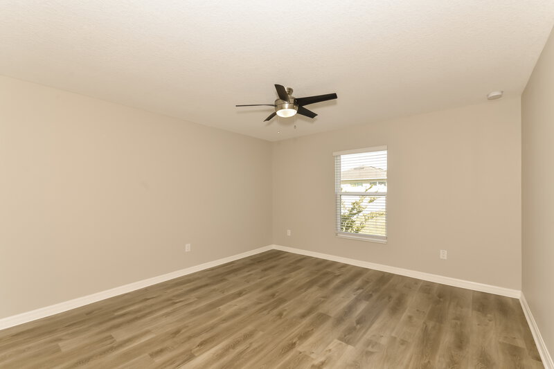 2,225/Mo, 7036 Wiseman Run Dr Ruskin, FL 33573 Main Bedroom View