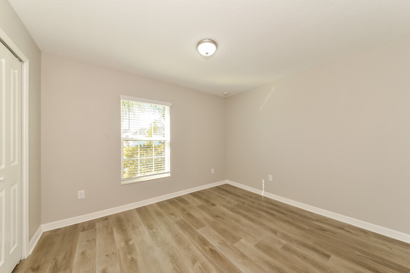 2,225/Mo, 7036 Wiseman Run Dr Ruskin, FL 33573 Bedroom View 3