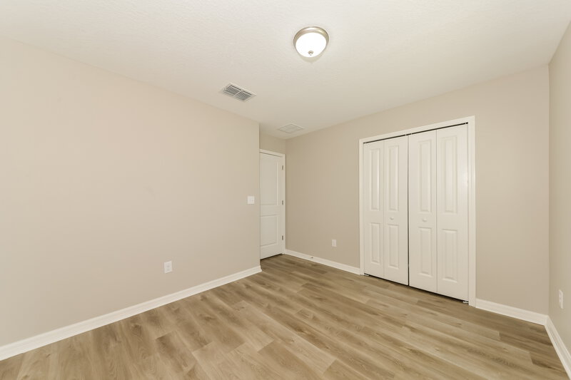 2,225/Mo, 7036 Wiseman Run Dr Ruskin, FL 33573 Bedroom View 4