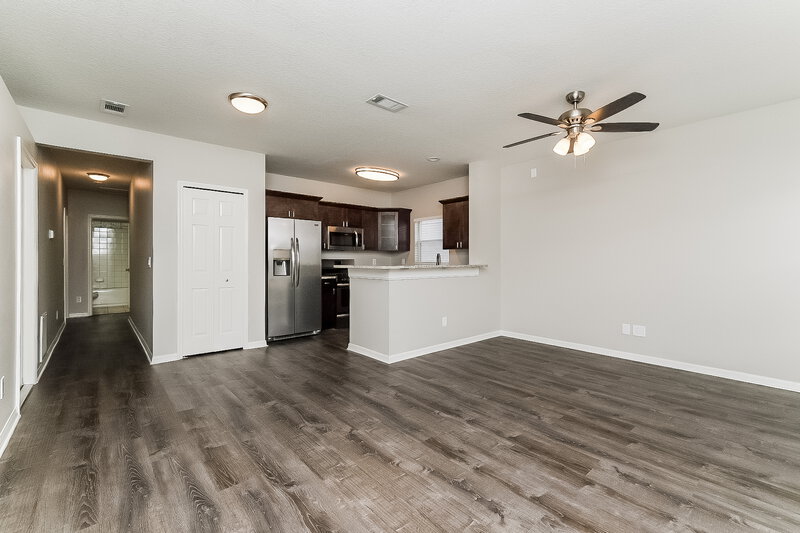 1,985/Mo, 312 Summer Sails Dr Valrico, FL 33594 Dining Room View