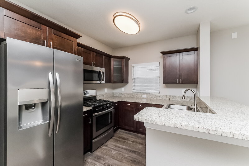 1,985/Mo, 312 Summer Sails Dr Valrico, FL 33594 Kitchen View