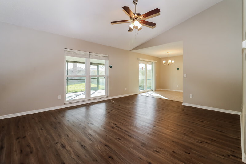 2,215/Mo, 1645 Palm Leaf Dr Brandon, FL 33510 Living Room View 2