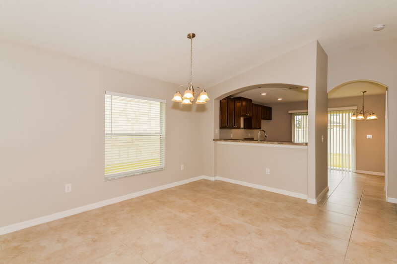 2,060/Mo, 16712 Scenic Hill Way Wimauma, FL 33598 Dining Room View