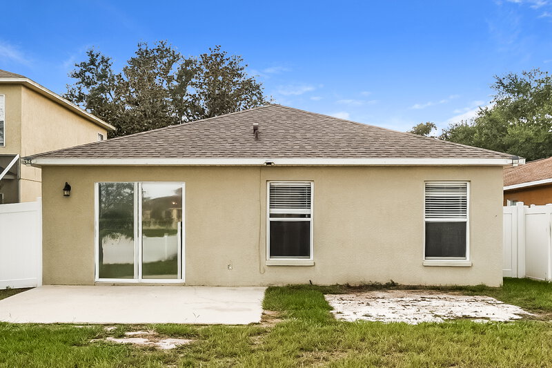 2,305/Mo, 10623 Navigation Dr Riverview, FL 33579 Rear View