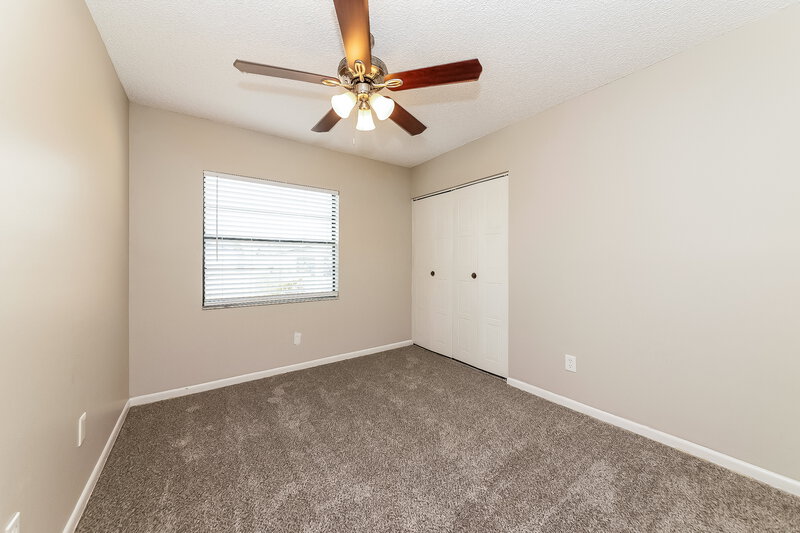 2,055/Mo, 3910 Briarlake Dr Valrico, FL 33596 Bedroom View 2