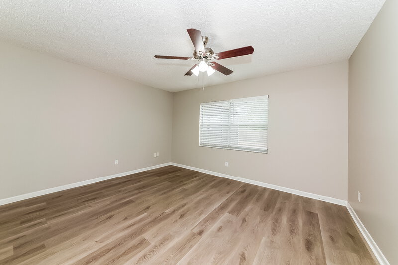 2,055/Mo, 3910 Briarlake Dr Valrico, FL 33596 Bedroom View 4