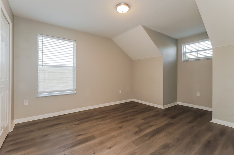 1,905/Mo, 14148 Lemon Yellow Tree Ln Spring Hill, FL 34613 Bedroom View