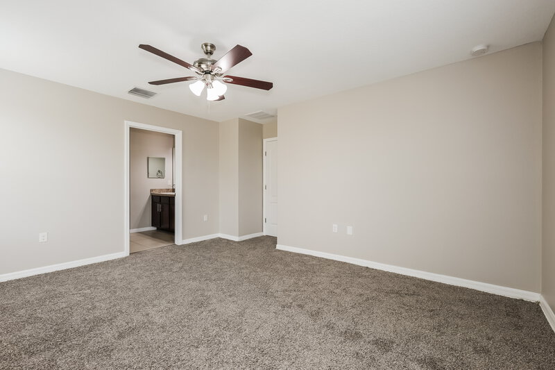 2,065/Mo, 1806 Greenwood Valley Dr Plant City, FL 33563 Main Bedroom View 2