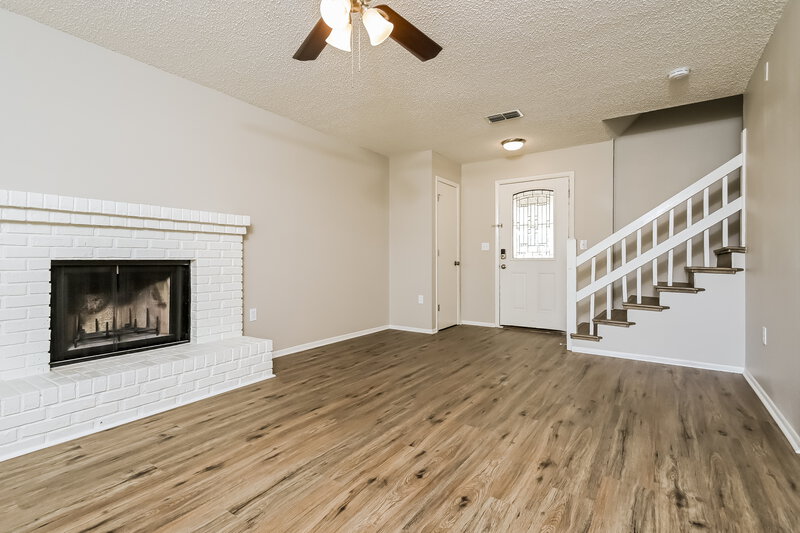 3,320/Mo, 2304 Silver Hill Ct Valrico, FL 33594 Living Room View 2