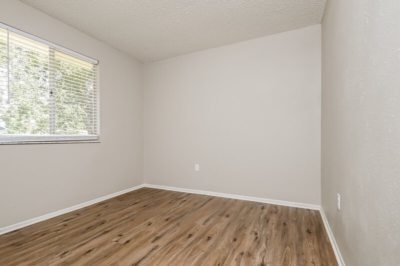 3,320/Mo, 2304 Silver Hill Ct Valrico, FL 33594 Bedroom View 2