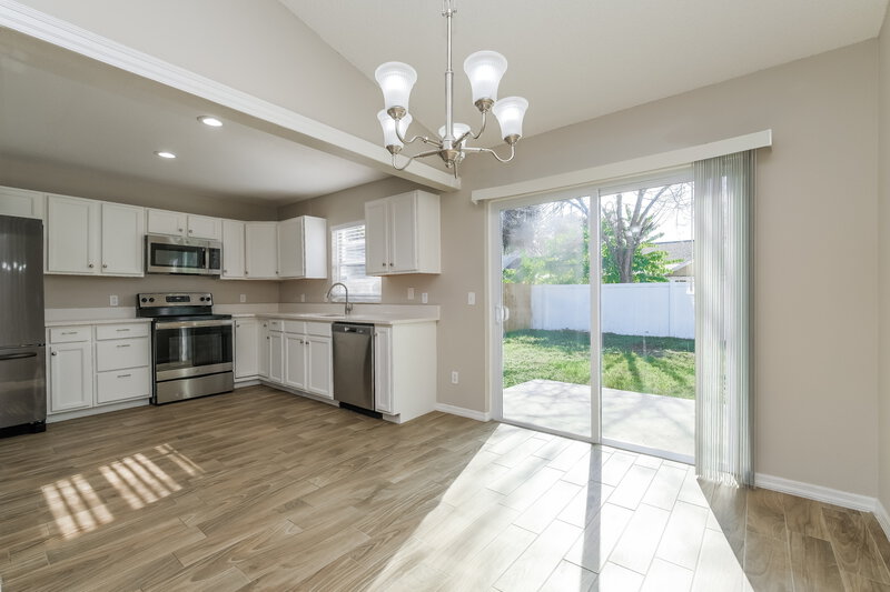 2,160/Mo, 9715 Little Pond Way Tampa, FL 33647 Dining Room View