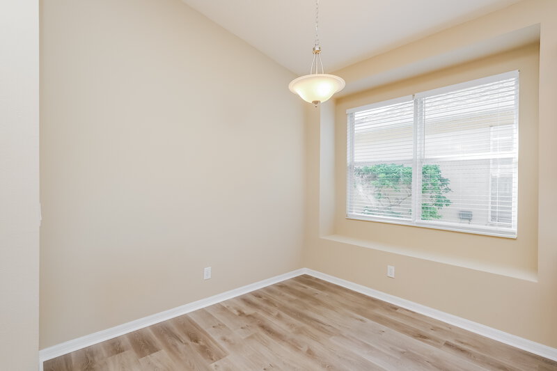 2,545/Mo, 5234 Clover Mist Dr Apollo Beach, FL 33572 Dining Room View