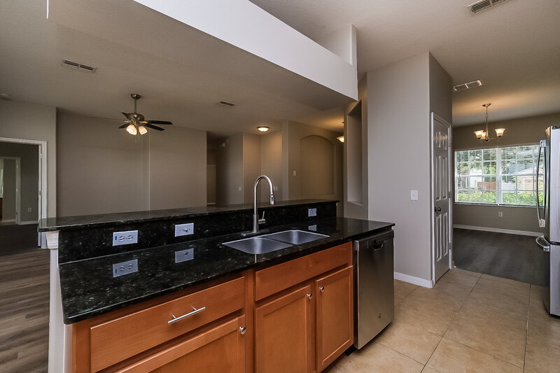 3,490/Mo, 3879 Braemere Dr Spring Hill, FL 34609 Kitchen View 3