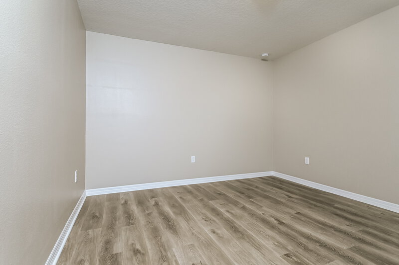 3,340/Mo, 920 Wynnmere Walk Ave Ruskin, FL 33570 Bedroom View