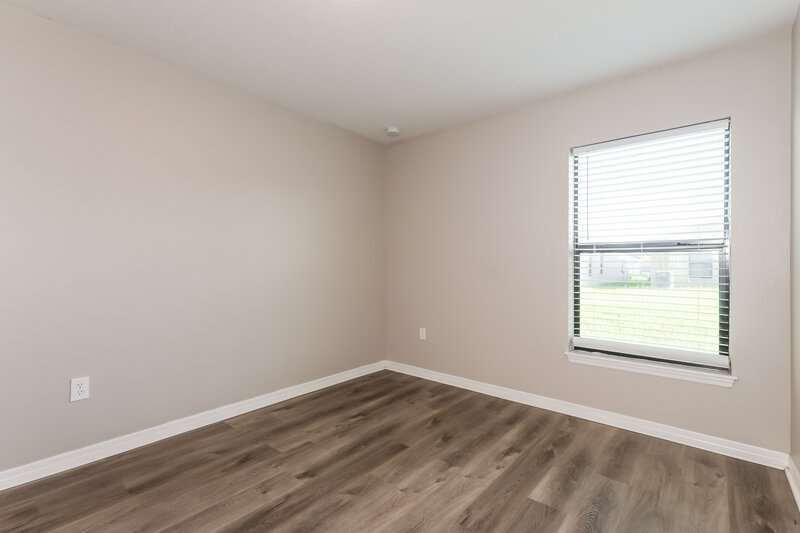 2,125/Mo, 920 Wynnmere Walk Ave Ruskin, FL 33570 Bedroom View