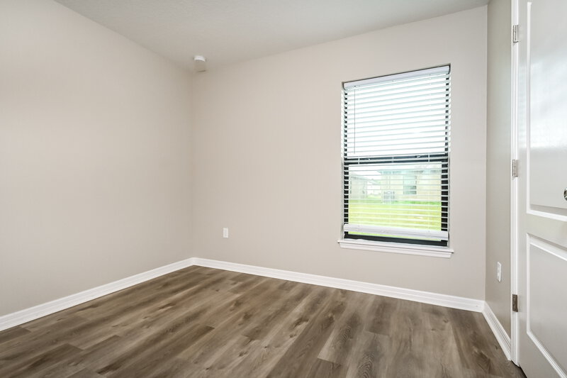 3,340/Mo, 920 Wynnmere Walk Ave Ruskin, FL 33570 Bedroom View 4