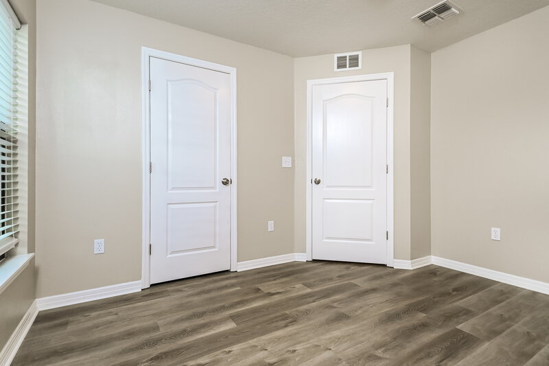 3,340/Mo, 920 Wynnmere Walk Ave Ruskin, FL 33570 Bedroom View 5