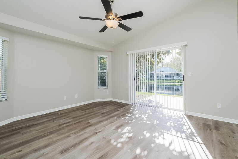 2,400/Mo, 24450 Painter Dr Land O' Lakes, FL 34639 Main Bedroom View 2