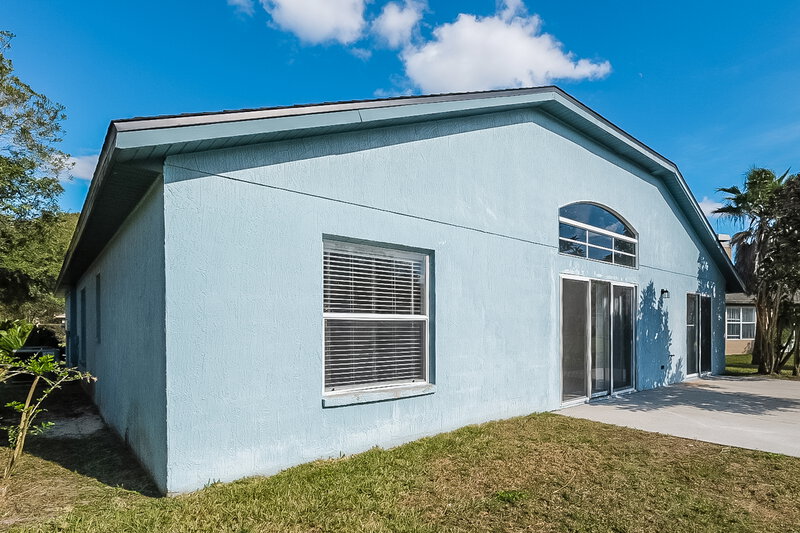 2,400/Mo, 24450 Painter Dr Land O' Lakes, FL 34639 Rear View