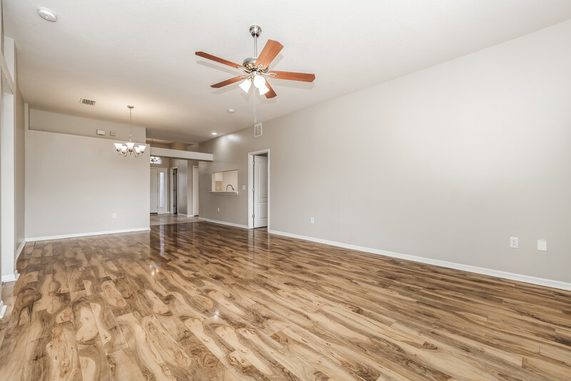 2,245/Mo, 6751 Monarch Park Dr Apollo Beach, FL 33572 Living Room View