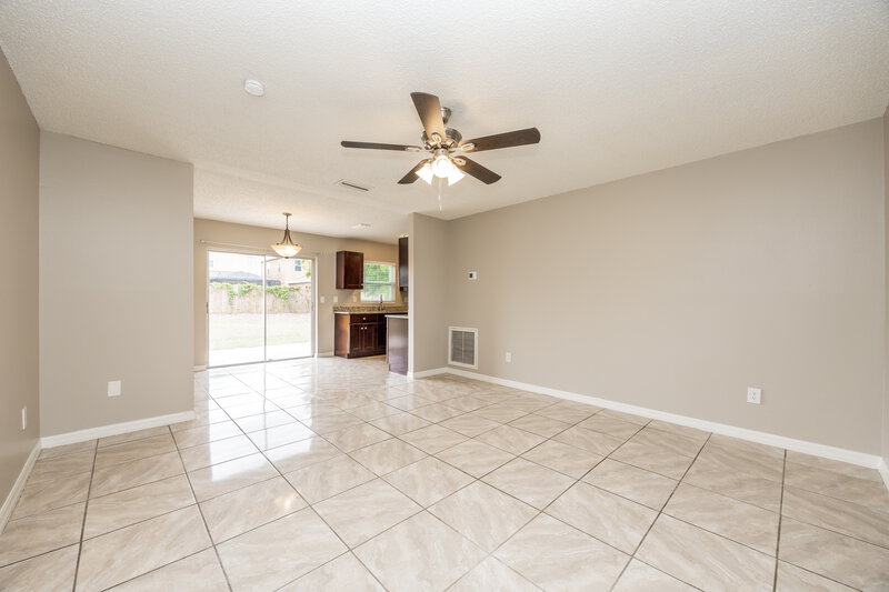 1,925/Mo, 13823 Pathfinder Dr Tampa, FL 33625 Living Room View 2