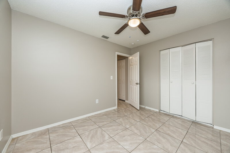 1,925/Mo, 13823 Pathfinder Dr Tampa, FL 33625 Bedroom View 2