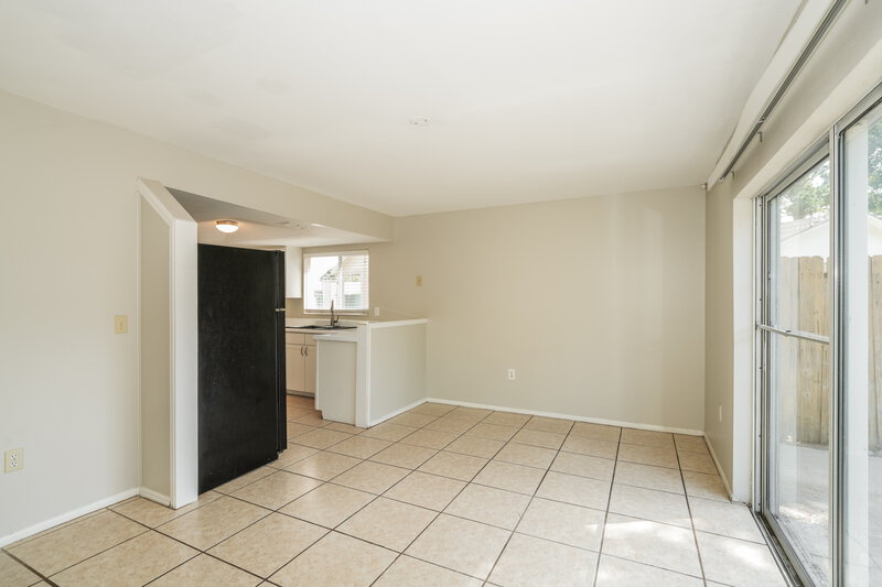 1,785/Mo, 856 Buttercup Dr Lakeland, FL 33801 Dining Room View