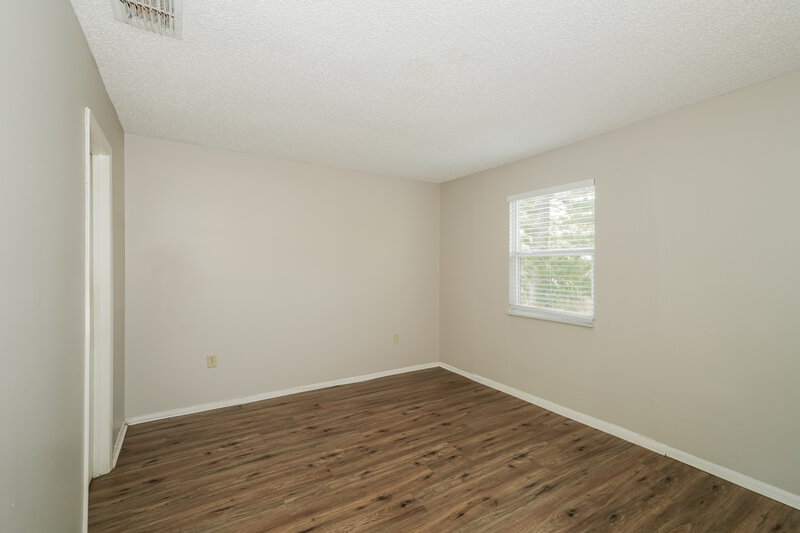 1,785/Mo, 856 Buttercup Dr Lakeland, FL 33801 Main Bedroom View