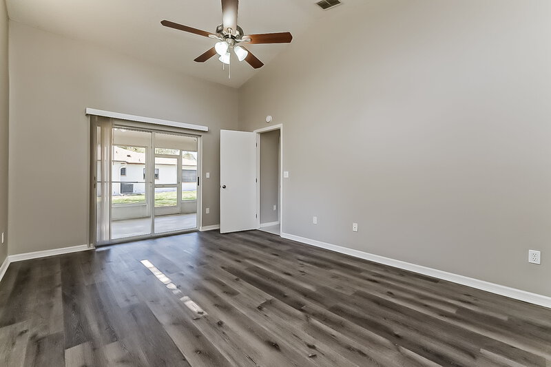 1,890/Mo, 5009 Panther Dr Spring Hill, FL 34607 Main Bedroom View 2