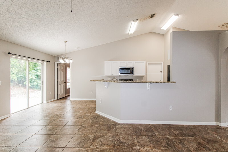 2,200/Mo, 1159 Newcomb Ave Spring Hill, FL 34608 Family Room View