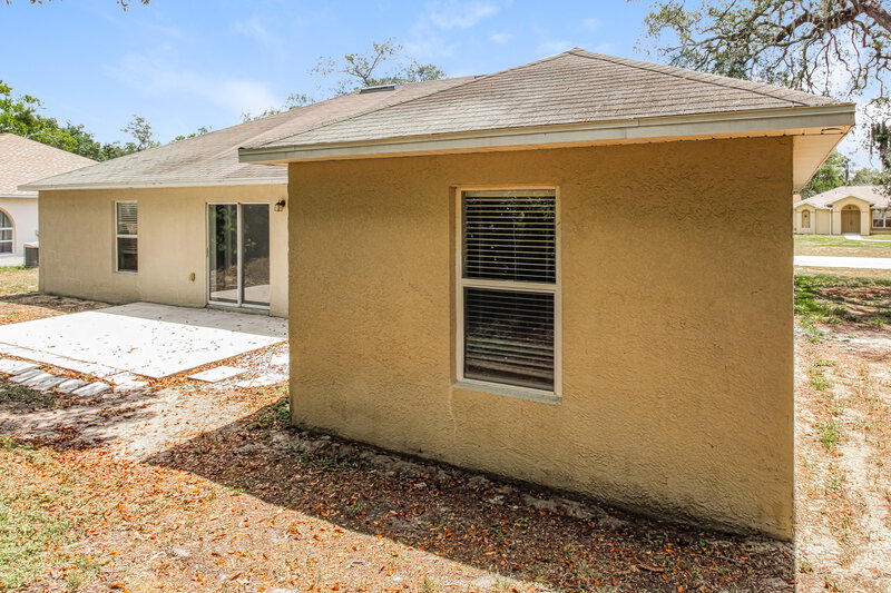 2,200/Mo, 1159 Newcomb Ave Spring Hill, FL 34608 Rear View