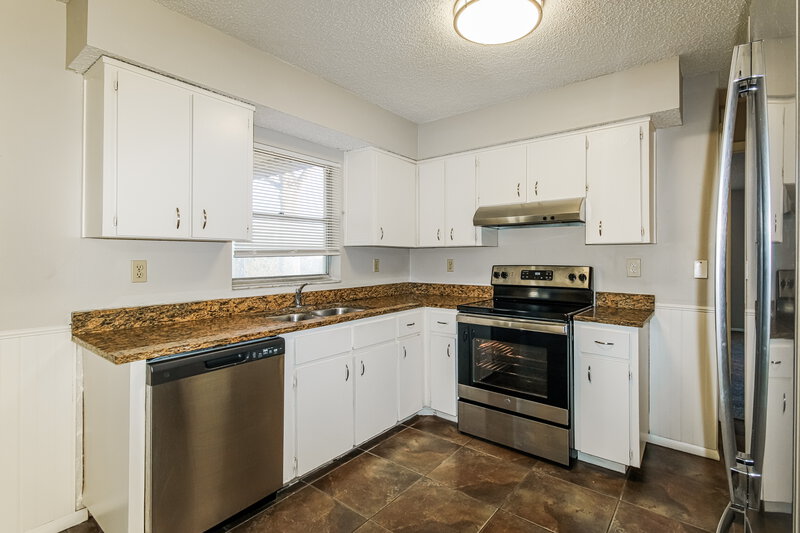 1,655/Mo, 11103 Mayflower Rd Spring Hill, FL 34608 Kitchen View 3