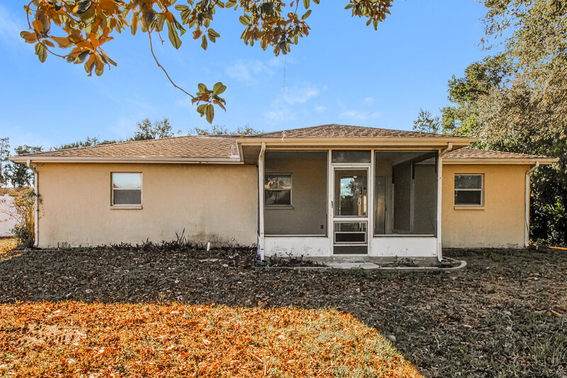 1,655/Mo, 11103 Mayflower Rd Spring Hill, FL 34608 Rear View