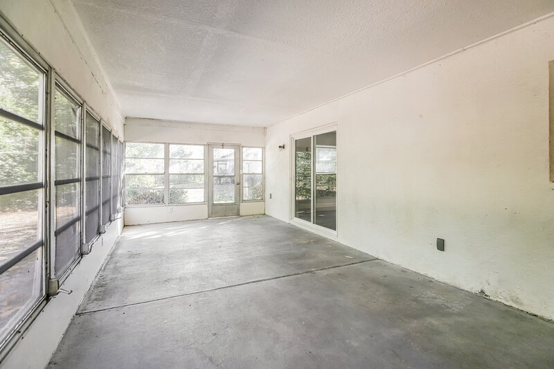 1,715/Mo, 11351 Collingswood St Spring Hill, FL 34608 Sun Room View