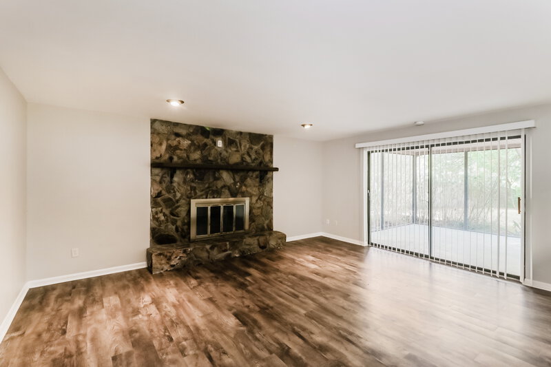3,250/Mo, 8499 Vicksburg Rd Spring Hill, FL 34608 Living Room View