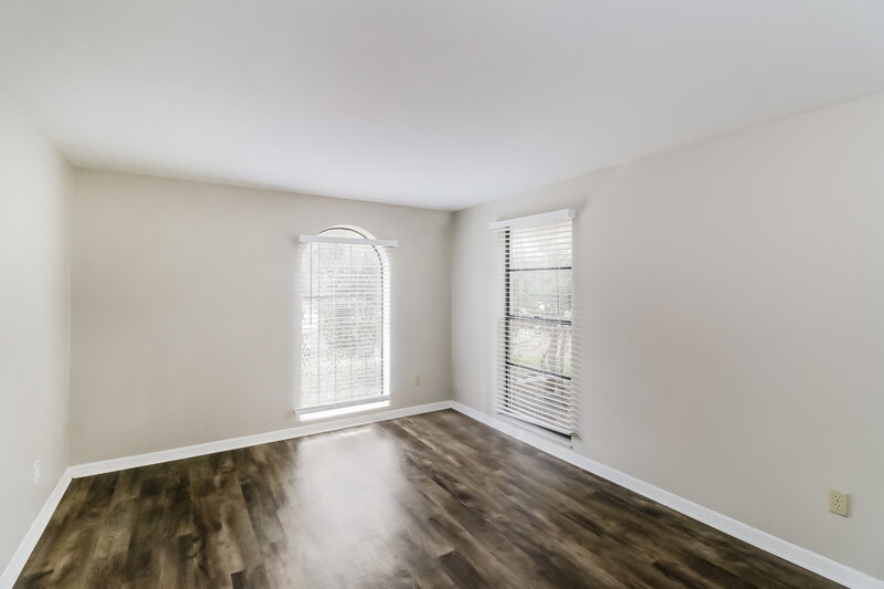 3,250/Mo, 8499 Vicksburg Rd Spring Hill, FL 34608 Bedroom View 2