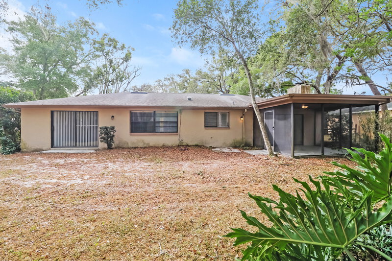 3,250/Mo, 8499 Vicksburg Rd Spring Hill, FL 34608 Rear View