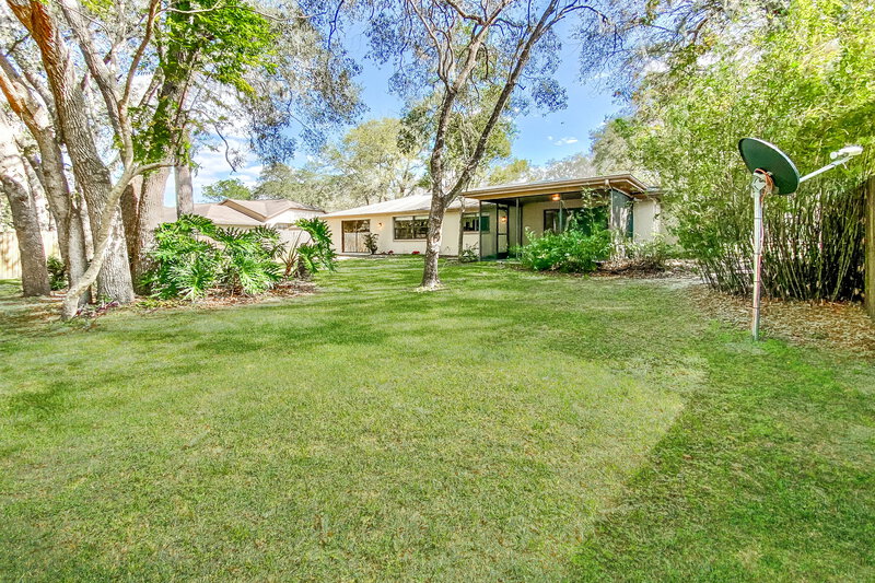 3,250/Mo, 8499 Vicksburg Rd Spring Hill, FL 34608 Rear View 6