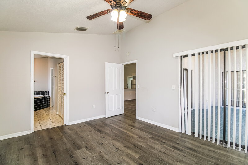 1,850/Mo, 10439 Norvell Rd Spring Hill, FL 34608 Main Bedroom View