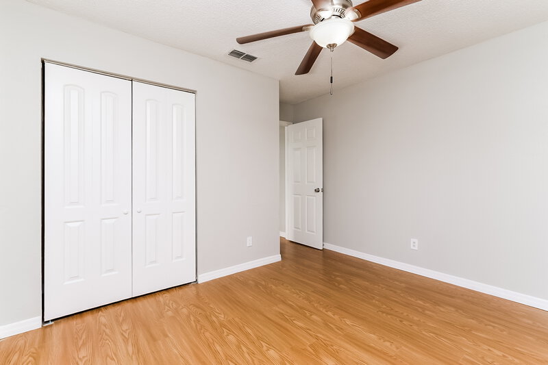 1,885/Mo, 1296 Bentley Ave Spring Hill, FL 34608 Bedroom View 4