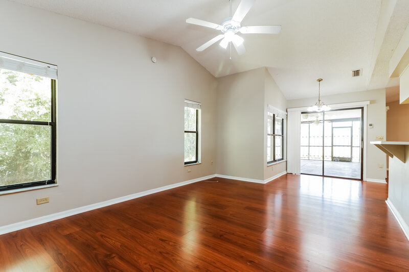 1,955/Mo, 8247 Royal Hart Dr New Port Richey, FL 34653 Living Room View
