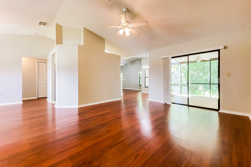 1,955/Mo, 8247 Royal Hart Dr New Port Richey, FL 34653 Living Room View 3