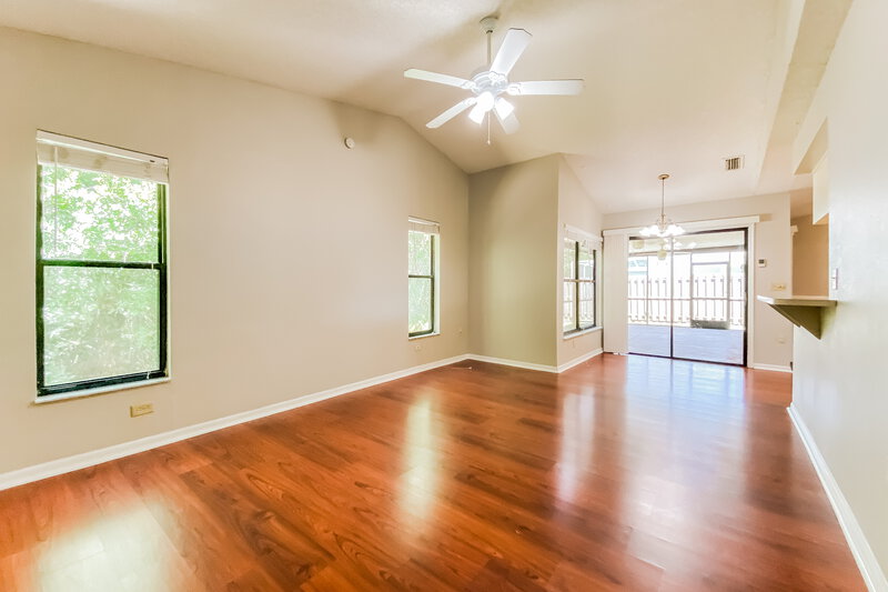 1,955/Mo, 8247 Royal Hart Dr New Port Richey, FL 34653 Living Room View 4