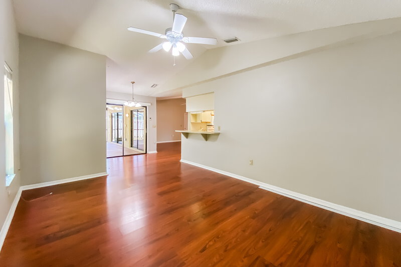 1,955/Mo, 8247 Royal Hart Dr New Port Richey, FL 34653 Living Room View 5