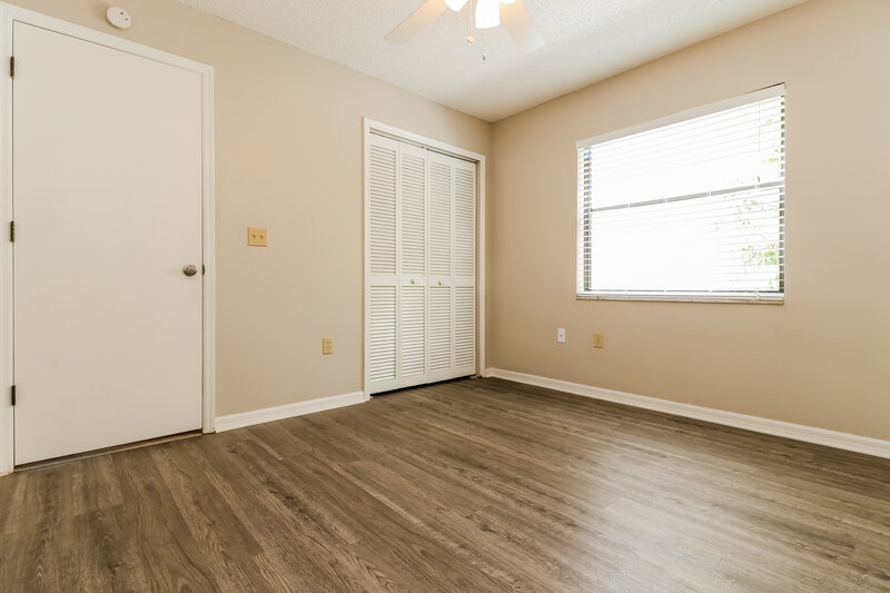 1,955/Mo, 8247 Royal Hart Dr New Port Richey, FL 34653 Bedroom View 2